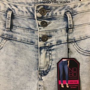 NWT high rise acid wash jeans